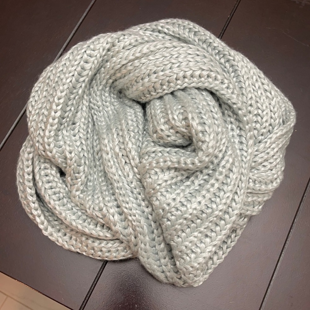 Athleta Metallic Silver Scarf